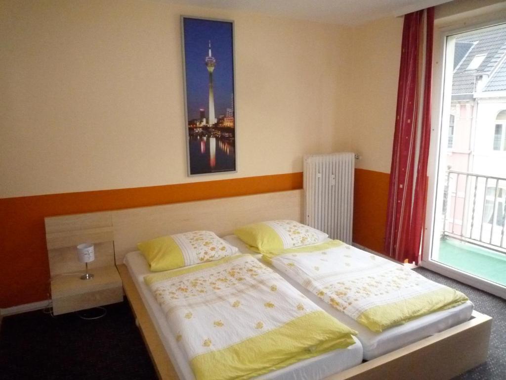 Gaestehaus Grupello Düsseldorf Pokoj fotografie